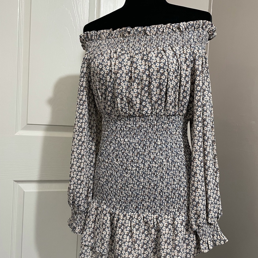 BLUSH papaya Women's Off the shoulder smocked floral boutique Large Dress